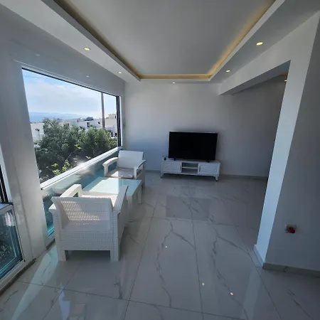 מוטל Villa Milas